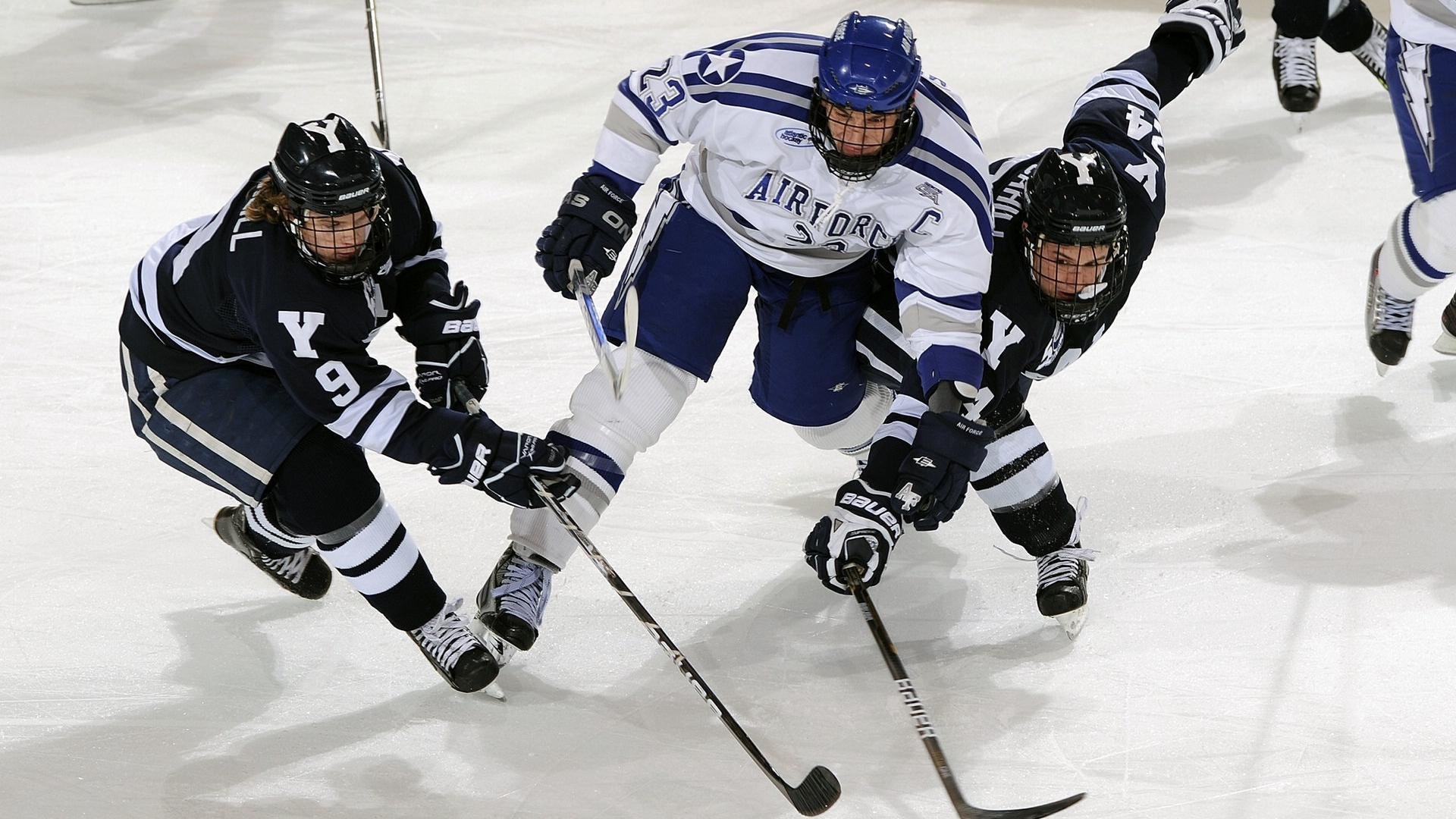 AC Milan官方APP下载-《PUBGMobile》终极操作全球大赛，高手厮杀激烈！