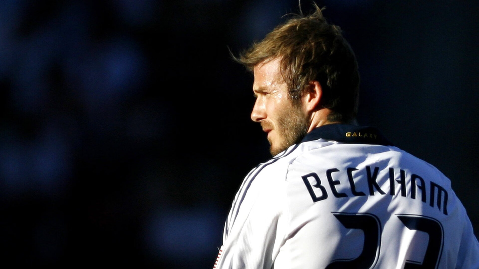 《堡垒之夜》联动明星方案火爆登场，粉丝热潮持续，堡垒之夜的联动